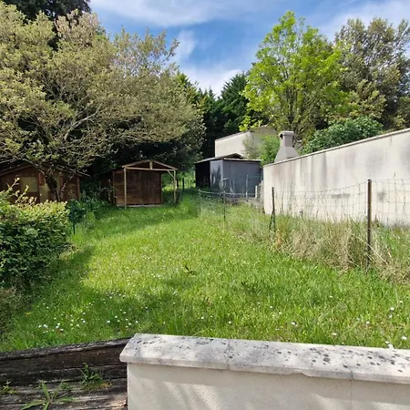 Sur Gironde - De Au - Ideale En Famille